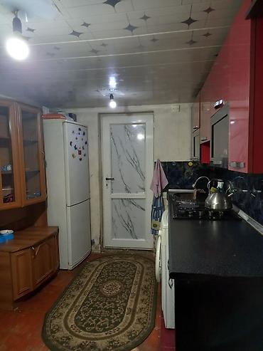 Mənzillər: 1 otaqlı mənzil – mətbəx, sanitar qovşaq və zal Xüsusiyyətlər: - Ayrı — 1
