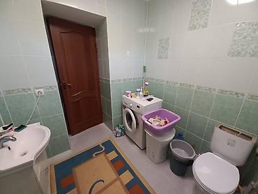 Продажа коттеджей и домов: Продается 2эт. Дом ж/м Алтын Ордо ул.21 (рядом с ул.Ахунбаева) 202 — 6