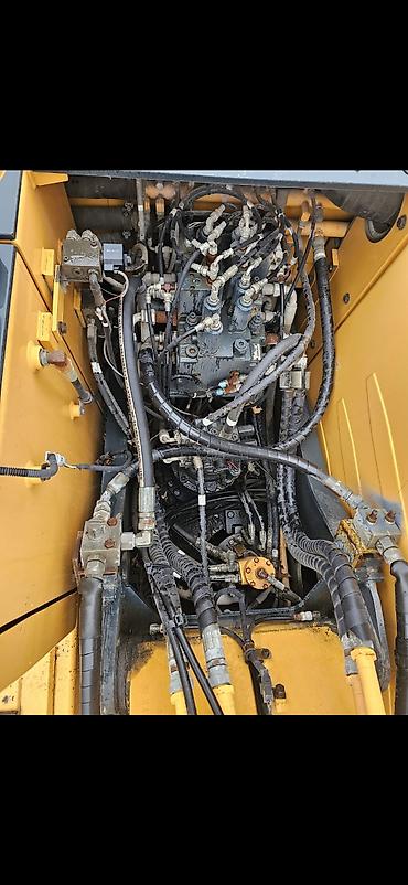 Экскаваторы: Экскаватор, Hyundai, 2011 г., Колесный — 12