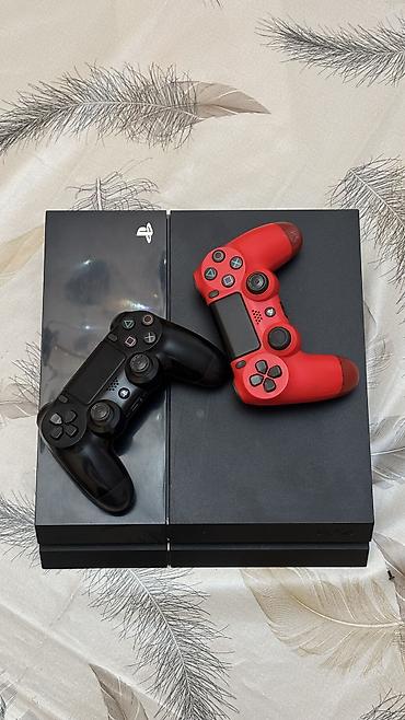 spiderman ps4: Plastation 4 əla vəziyyətdədir heç bir problemi yoxdur idyal — 1