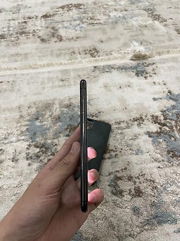 Apple iPhone: IPhone 11 Pro Max, Б/у, 64 ГБ, Space Gray, Зарядное устройство, Защитное стекло, Чехол, 72 % — 6