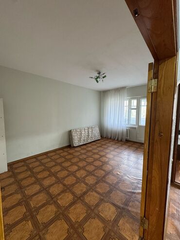 Продажа квартир: 4 комнаты, 82 м², 106 серия, 5 этаж, Косметический ремонт