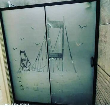 Duş kabinaları, arakəsmələr: Hamam aksesuarları-6mm,8mm, 10mm temper şüşələrdən ve yüksək — 9