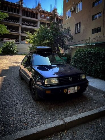 бак для машины: Volkswagen Vento: 1995 г., 1.8 л, Механика, Бензин, Седан