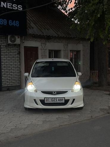 magi: Honda Fit: 2003 г., 1.3 л, Автомат, Бензин, Хэтчбэк — 7