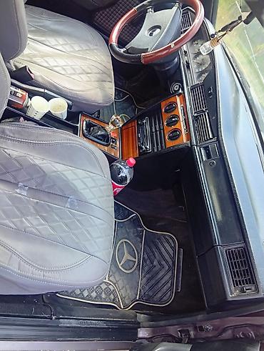 mercedes 180 b: Mercedes-Benz 190 (W201): 1.8 l | 1991 il Sedan — 5