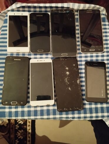 Sony: Sony Xperia Zr, rəng - Ağ, Sensor — 1