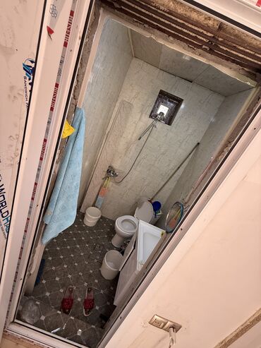 Həyət evləri və villaların satışı: Lökbatan qəs. 3 otaqlı, 72 kv. m, Kredit var, Orta təmir — 3