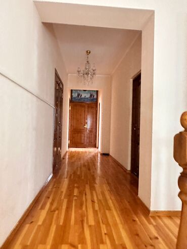 Долгосрочная аренда домов: 305 м², 6 комнат, Утепленный, Бронированные двери, Балкон застеклен at lalafo.kg — 12 Долгосрочная аренда домов: 305 м², 6 комнат, Утепленный, Бронированные двери, Балкон застеклен — 12