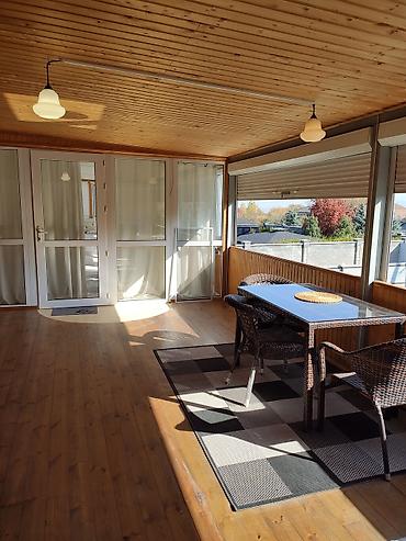 Продажа коттеджей и домов: Продается 2-х этажный дом с бассейном,два сан узла в доме и один на — 3