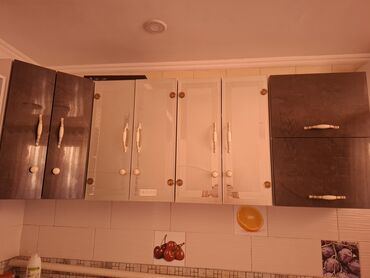 кровать для новорожденных: Кух.гарнитура сатылат узунуну 3 метр эч жери эч нерсе болгон эмес
