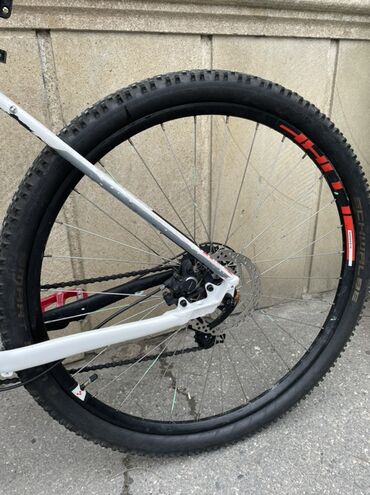 İdman velosipedləri: Dağ velosipedi Cube, 29", sürətlərin sayı: 1 — 4