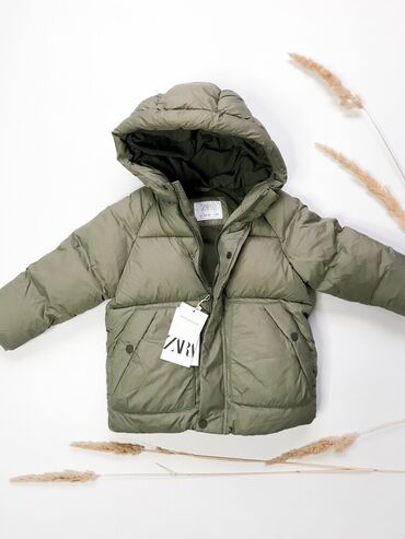 осений куртка: Детская куртка Зара 
1200 с 
2-3 годику