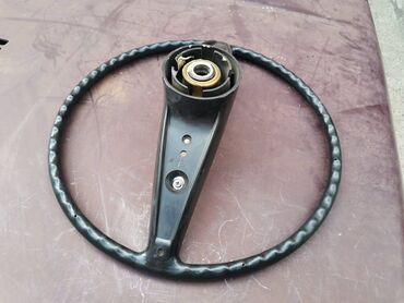Auto delovi: Volan Lada 2121 Niva. Polovno, očuvano kao novo. Skinuto sa — 12
