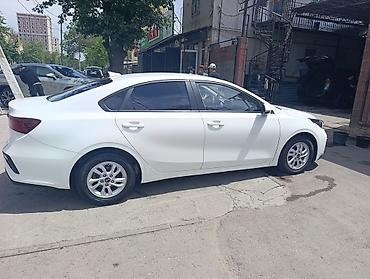 Kia K3: 2020 г., 1.6 л, Вариатор, Бензин, Седан