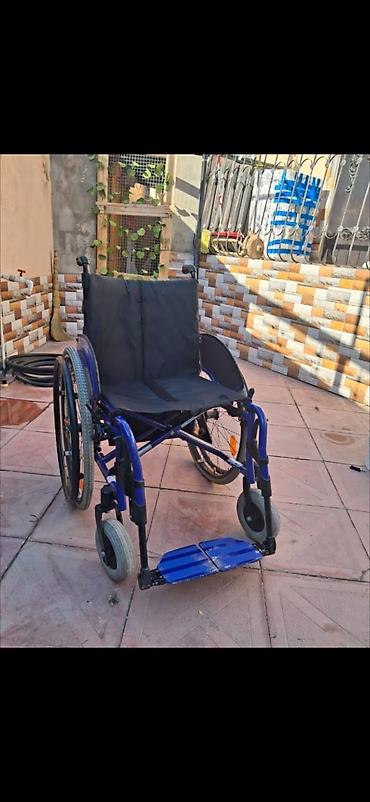 eliller ucun arabalar: Mexaniki əlil arabaları Təsvir: - Standart tip, itələmə ilə idarə — 2