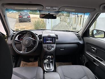 hetçbek: Kia Soul: 2 l | 2011 il Hetçbek — 9