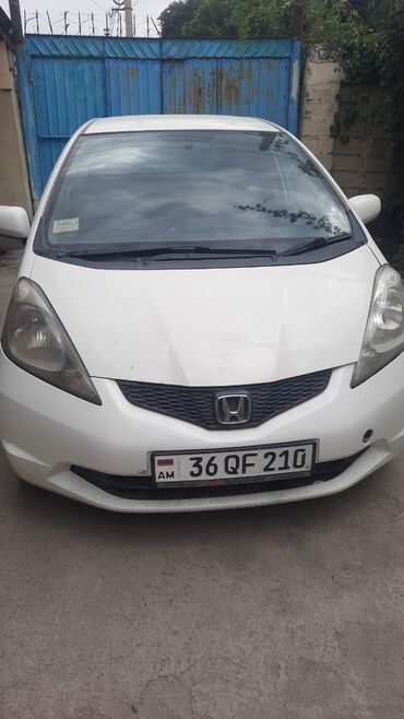 зимние шины бишкек бу: Honda Fit: 2009 г., 1.3 л, Вариатор, Бензин