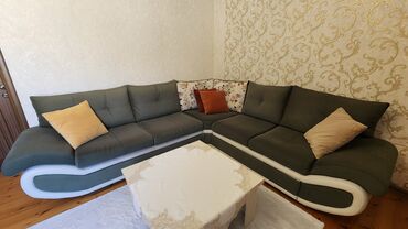 кухонный диван: Угловой диван, Б/у, Раскладной, Без подьемного механизма, Ткань, Нет доставки