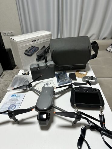 Дроны: Продаю DJI AIR 3S Flymore Combo RC2. Сост нового!! Покупался недавно в