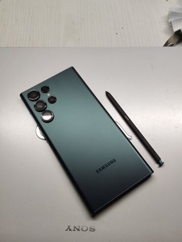 продать сломанный телефон на запчасти: Samsung Galaxy S22 Ultra, Б/у, 512 ГБ, цвет - Зеленый, eSIM