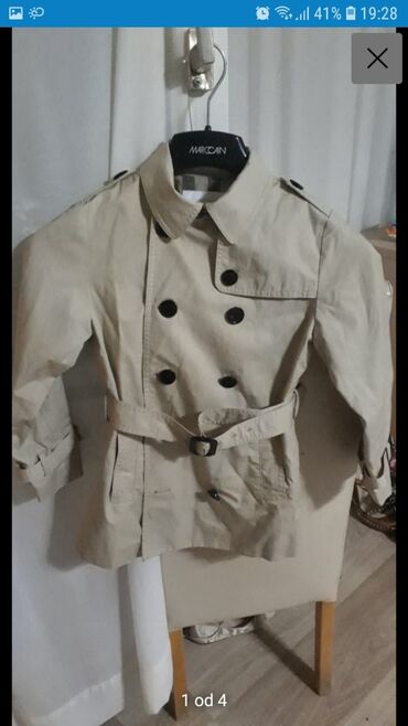 10045 oglasa | lalafo.rs: Burberry Children original Deciji mantil za decake od 7 god. Dva ili