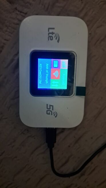 linksys modem: 5G/LTE portativ Wi‑Fi hotspot (MiFi) cihazı - Şəbəkə: 5G və 4G LTE