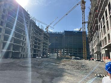 этажи: Продажа магазинов В жилом доме, 1100 м², ПСО (под самоотделку), Утеплен, 1 этаж — 4