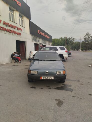 фольксваген sharan: Volkswagen Passat: 1989 г., 1.8 л, Механика, Бензин, Универсал