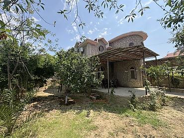memar: 4 otaqlı, 272 kv. m, Kredit yoxdur, Orta təmir — 5