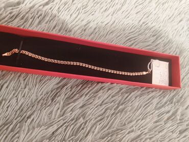 кызга сеп цена бишкек: Браслет из красного золота в подарочной коробке.Причина