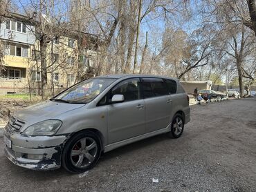 Toyota: Toyota Ipsum: 2003 г., 2.4 л, Автомат, Газ, Минивэн