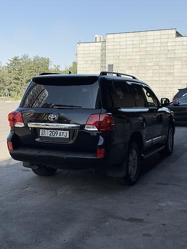 танк бу: Toyota Land Cruiser: 2013 г., 4.6 л, Автомат, Бензин, Внедорожник — 2