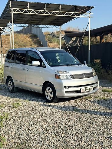 хонда вокси: Toyota Voxy: 2006 г., 2 л, Бензин, Минивэн — 1