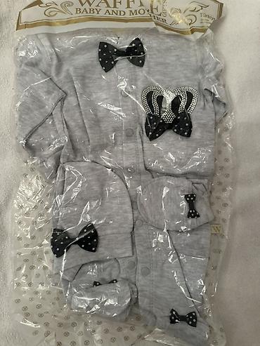 Uşaqlar üçün digər geyimlər: Butun paltarlar tezedi geyinilmeyib 1) Şalvar: - Rəng: tünd — 11