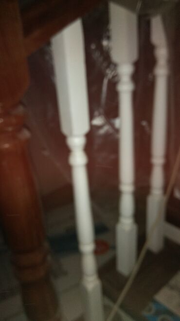 гипсокартон потолок бишкек: Балясины деревянные белого цвета 20 штук для лестницы,(остаток )