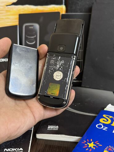 Nokia: Nokia 8 Sirocco, < 2 GB Memory Capacity, rəng - Qara, Düyməli — 9