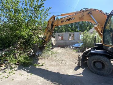 Демонтажные работы: Снос стен | Демонтаж керамогранита, Кирпичная стена, Демонтаж встроенных шкафов | Зачистка от старых обоев, Снятие шпатлевки, Снятие подвесных потолков | Демонтаж ковролина, Демонтаж ламината, Демонтаж подложки | Кровля из профнастила, Металлочерепичная кровля, Крыша из шифера 1-2 года опыта — 5