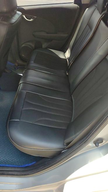 авто для такси: Honda Fit: 2011 г., 1.5 л, Вариатор, Гибрид, Седан — 7