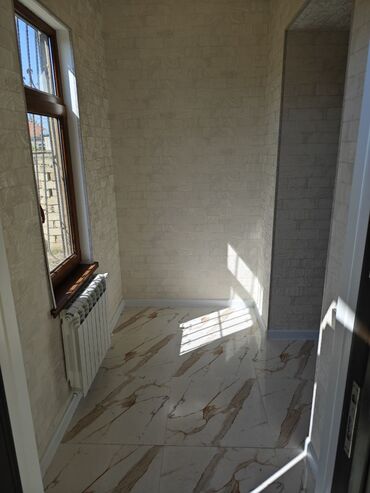 Həyət evləri və villaların satışı: Buzovna 4 otaqlı, 154 kv. m, Yeni təmirli — 2