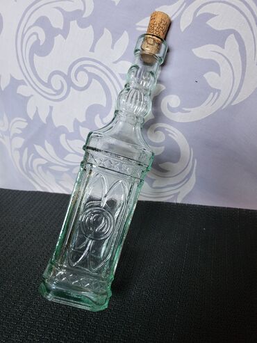 Čaše: Flasa nova za zestoko pice 80te,puno staklo. Flasa spanska,sve na — 2