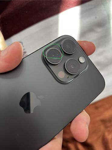 Apple iPhone: Продам свой iPhone 15 Pro Black Версия eSIM 256 гб, 79 акб, 120 герц — 14