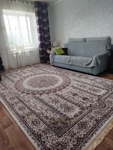 снять квартиру в токмаке: 1 бөлмө, 35 кв. м, 1 кабат, Евроремонт