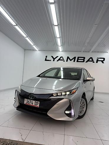 byd e5 2020: Toyota Prius: 2020 г., 1.8 л, Вариатор, Гибрид, Хэтчбэк — 1