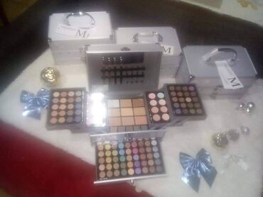 Šminka: Miss Rose Veliki kofer sa sminkom *94 senki *12 ruzeva *12 kremastih — 6