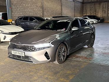 gray f18: Kia K5: 2022 г., Седан — 2