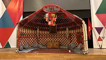 Аренда юрт: Аренда юрты, Каркас Деревянный, 85 баш, Самовар, Стол, Стулья — 15