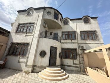 купить бак для воды: 3 kv. m, 5 otaqlı, İşıq