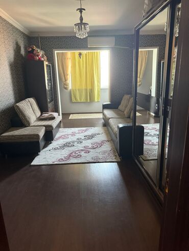Продажа квартир: 1 otaqlı mənzil – rahat planlı və tam mebel/texnika ilə - Geniş zal