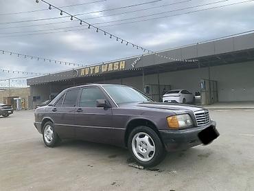mersedes b: Mercedes-Benz 190 (W201): 2 l | 1991 il Sedan — 4